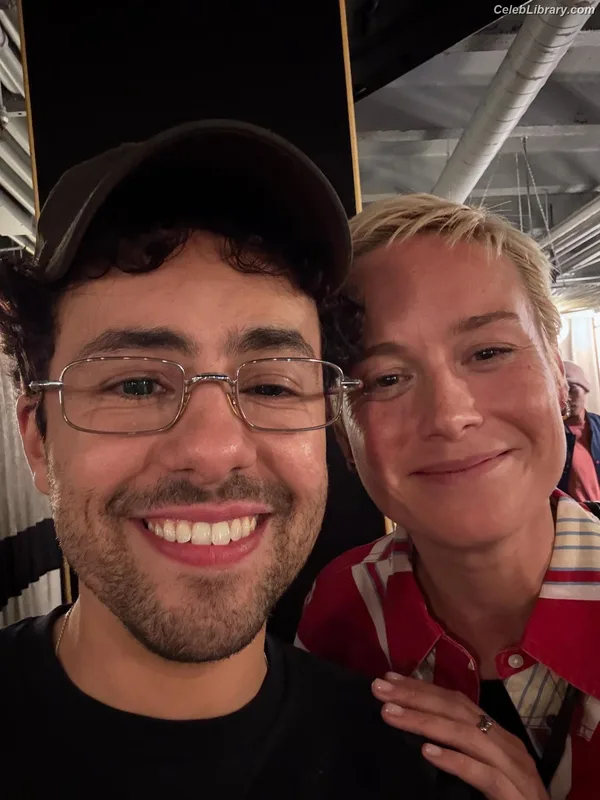 Brie Larson photo 19 of 1086