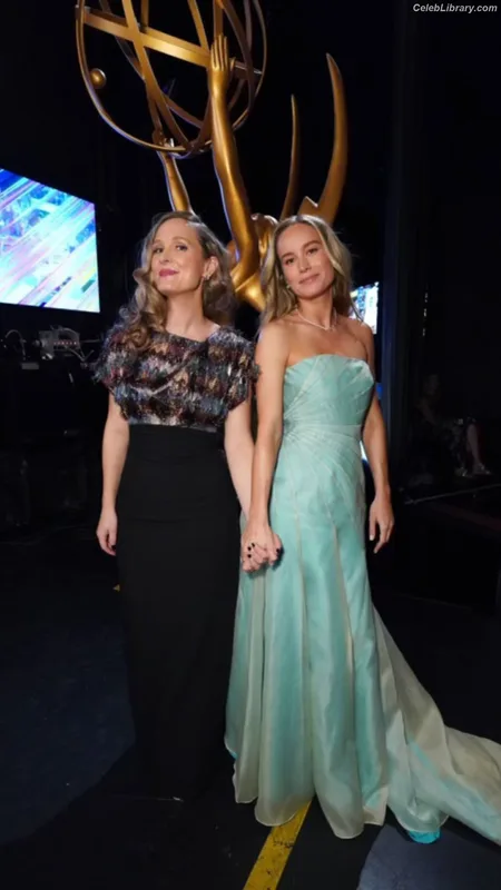 Brie Larson photo 18 of 1086