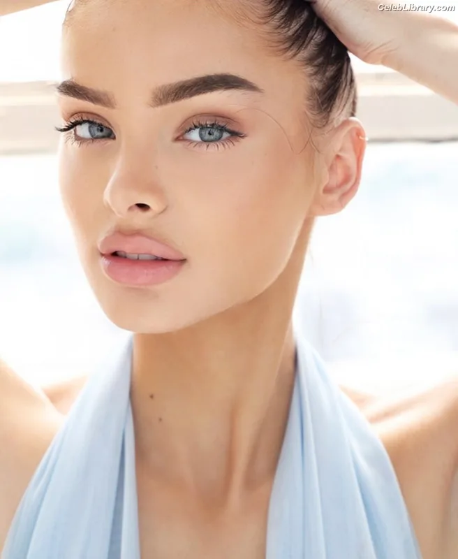 Brighton Sharbino photo 5 of 977