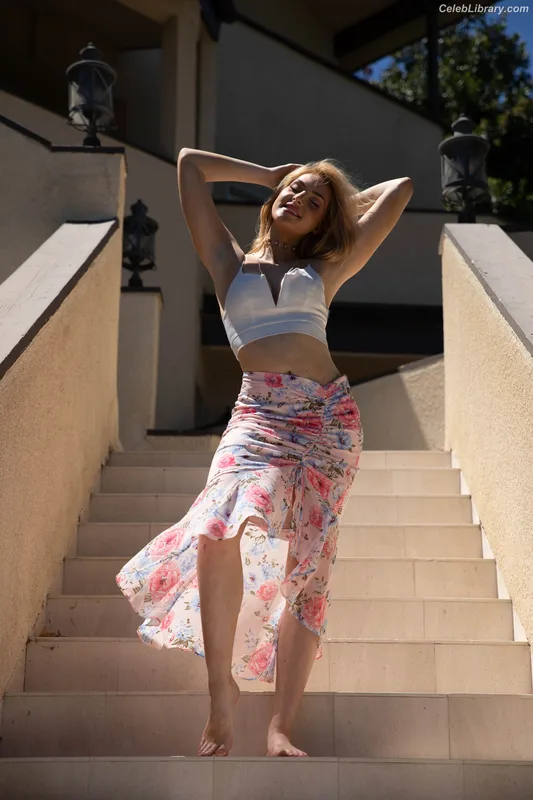 Brighton Sharbino photo 4 of 977