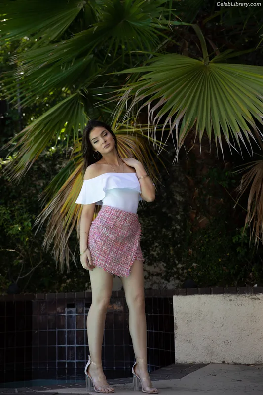 Brighton Sharbino photo 1 of 977