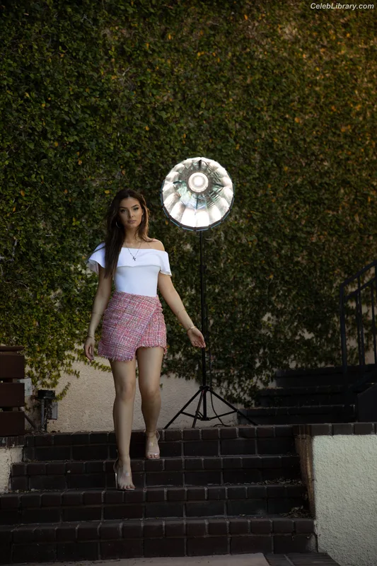 Brighton Sharbino photo 6 of 977