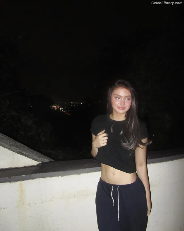 Brighton Sharbino photo 13 of 977