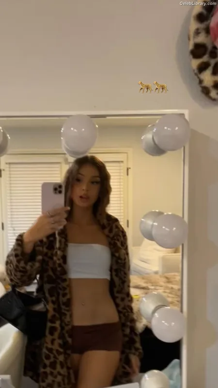 Brighton Sharbino photo 23 of 977
