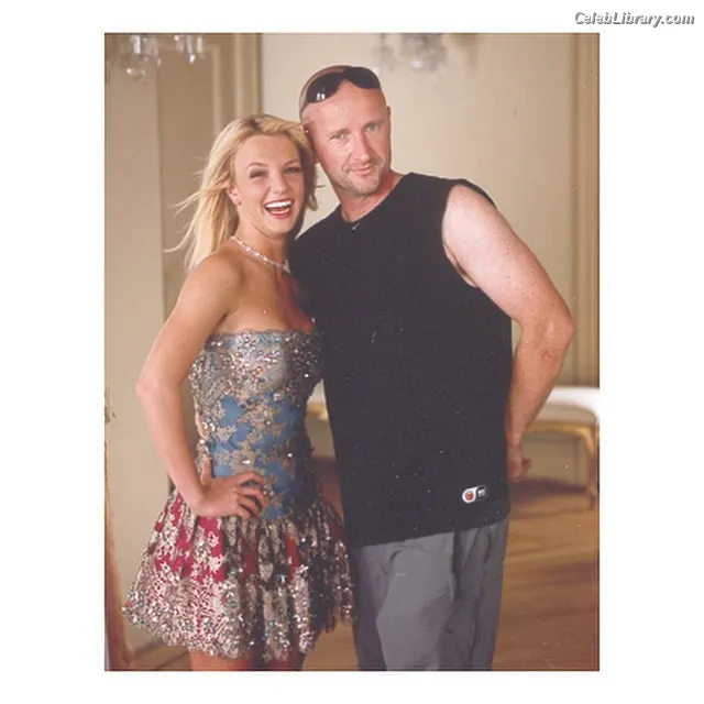 Britney Spears photo 22 of 1688