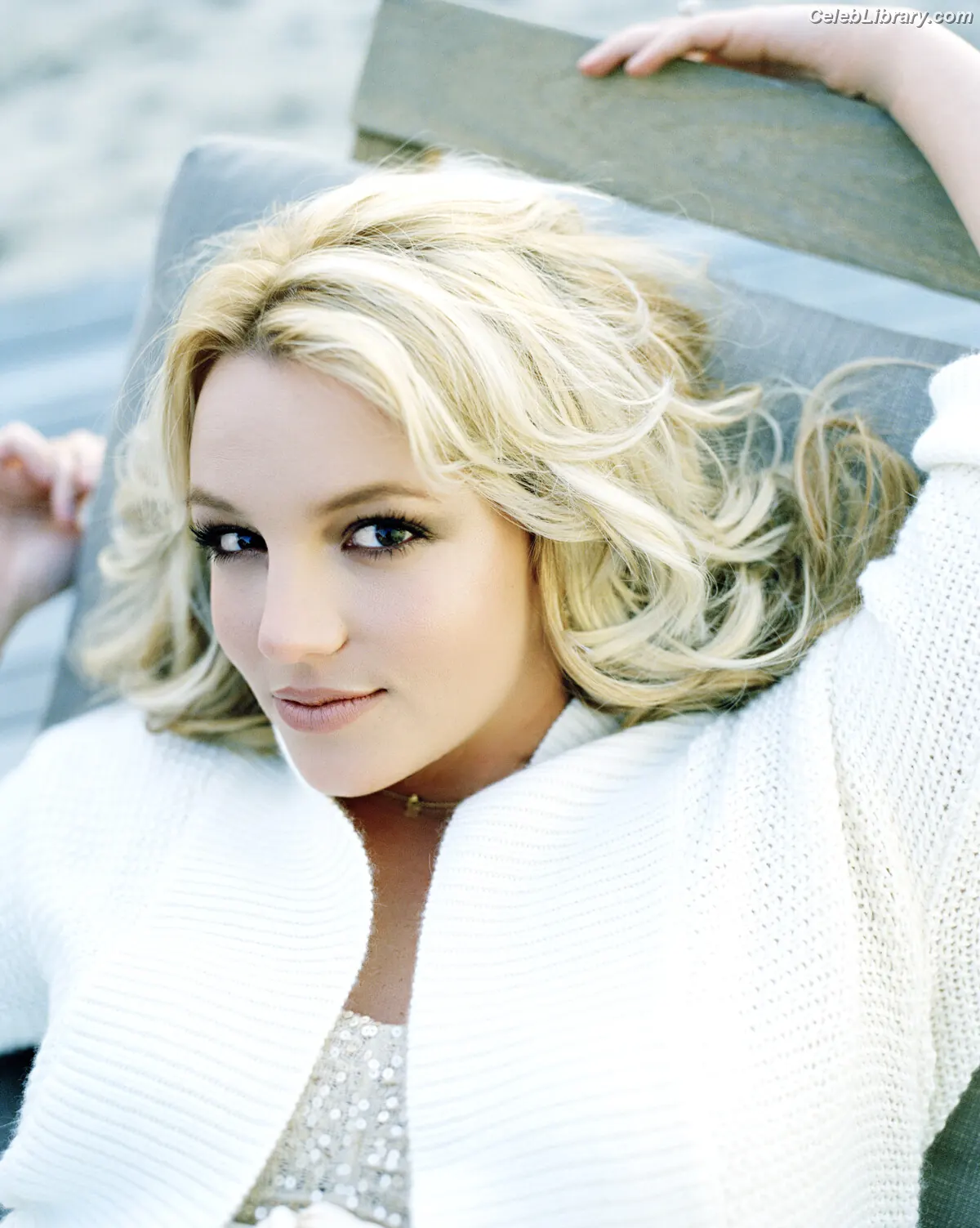 Britney Spears photo 23 of 1688