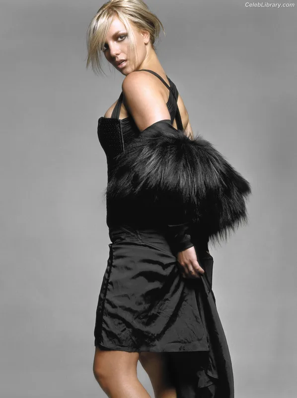 Britney Spears photo 8 of 1689