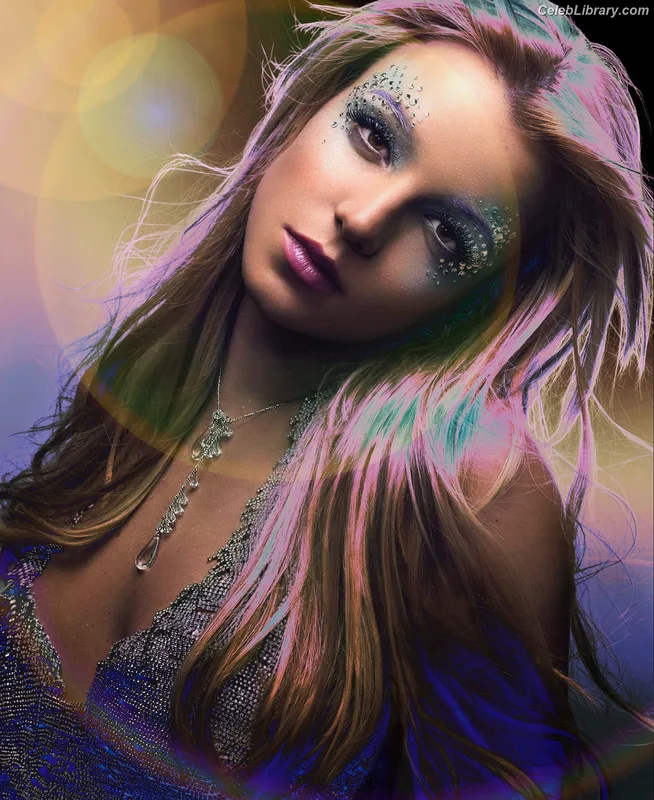 Britney Spears photo 15 of 1689
