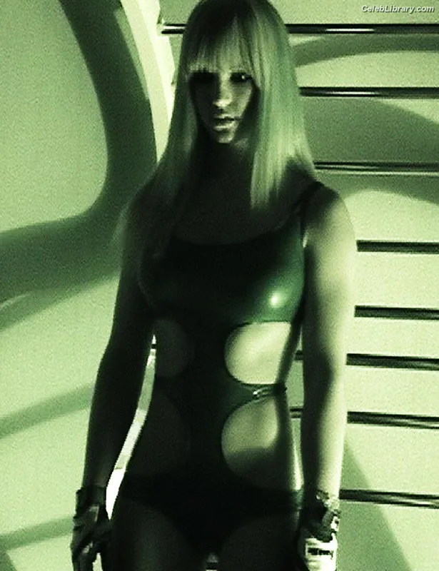 Britney Spears photo 1 of 1689