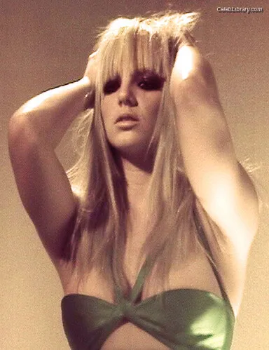 Britney Spears photo 24 of 1689