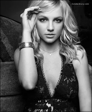 Britney Spears photo 12 of 1689