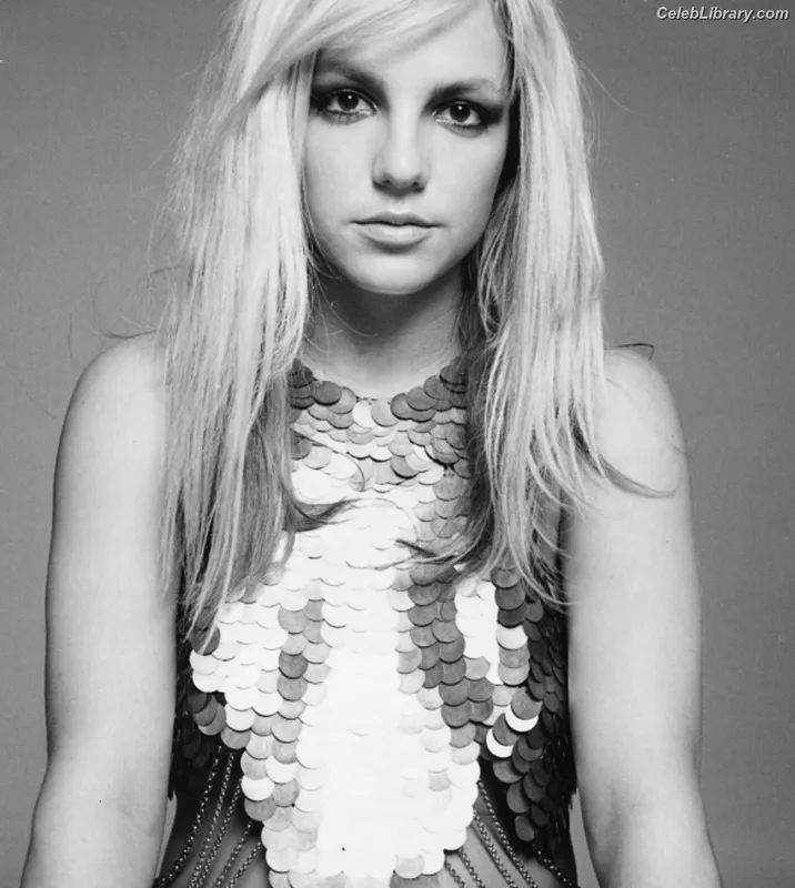 Britney Spears photo 22 of 1689