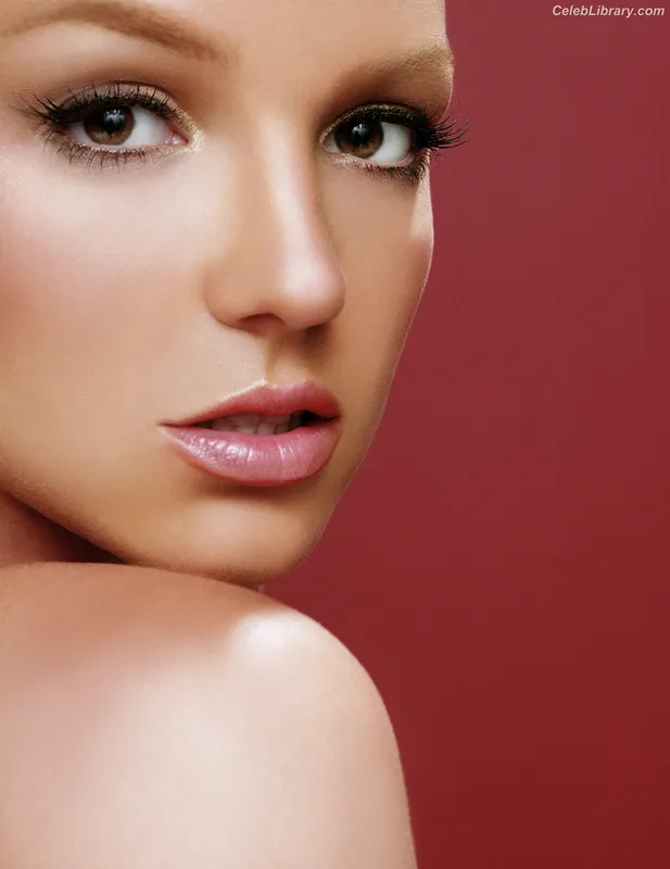 Britney Spears photo 8 of 1689