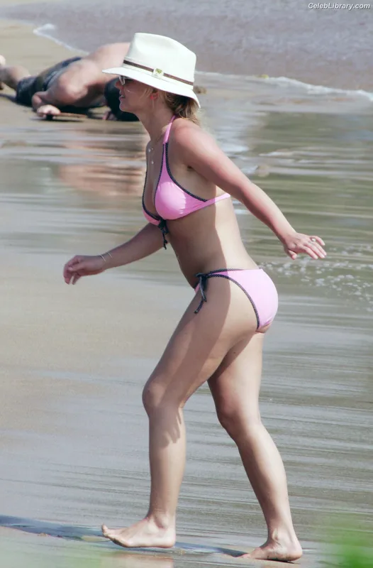 Britney Spears photo 24 of 1689