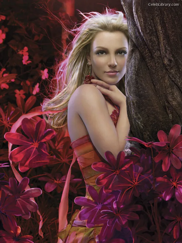 Britney Spears photo 11 of 1689