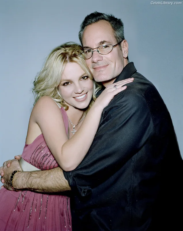 Britney Spears photo 10 of 1689