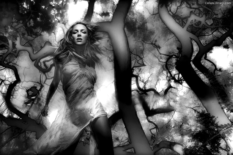 Britney Spears photo 9 of 1689