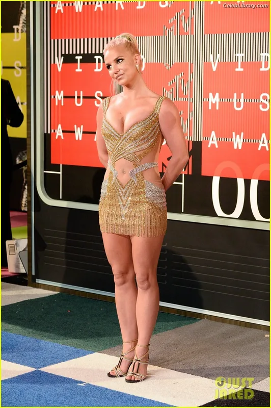 Britney Spears photo 21 of 1689