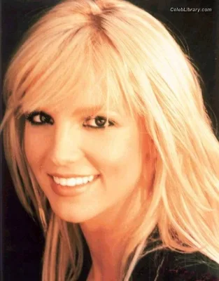 Britney Spears photo 4 of 1689