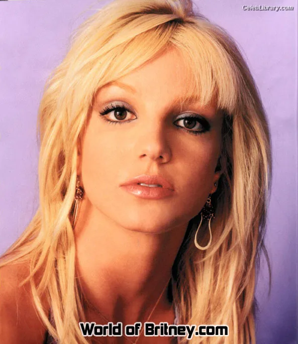 Britney Spears photo 16 of 1689