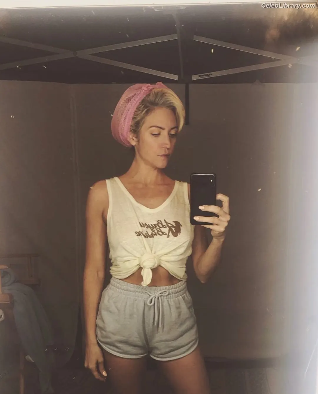 Brittany Snow photo 15 of 338