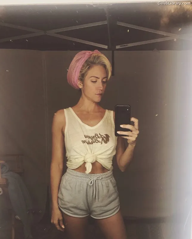Brittany Snow photo 15 of 339