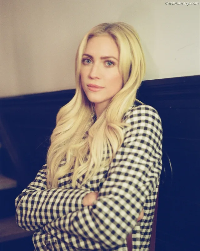 Brittany Snow photo 5 of 339