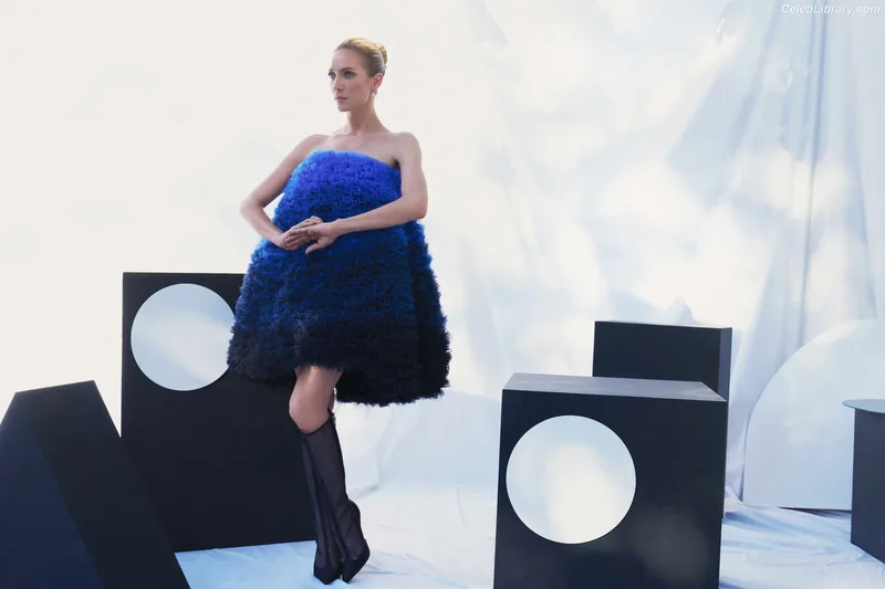 Brittany Snow photo 22 of 339
