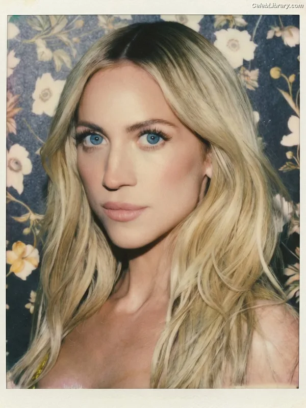 Brittany Snow photo 16 of 339