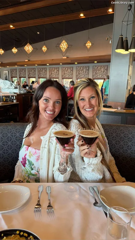 Brittney Atwood photo 7 of 739
