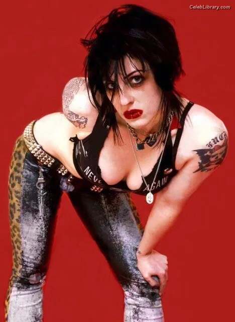 Brody Dalle photo 15 of 19