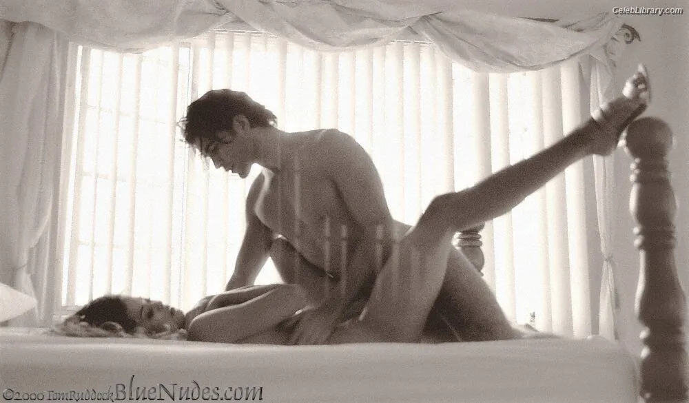 Brooke Burke photo 15 of 390