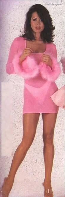 Brooke Burke photo 24 of 391