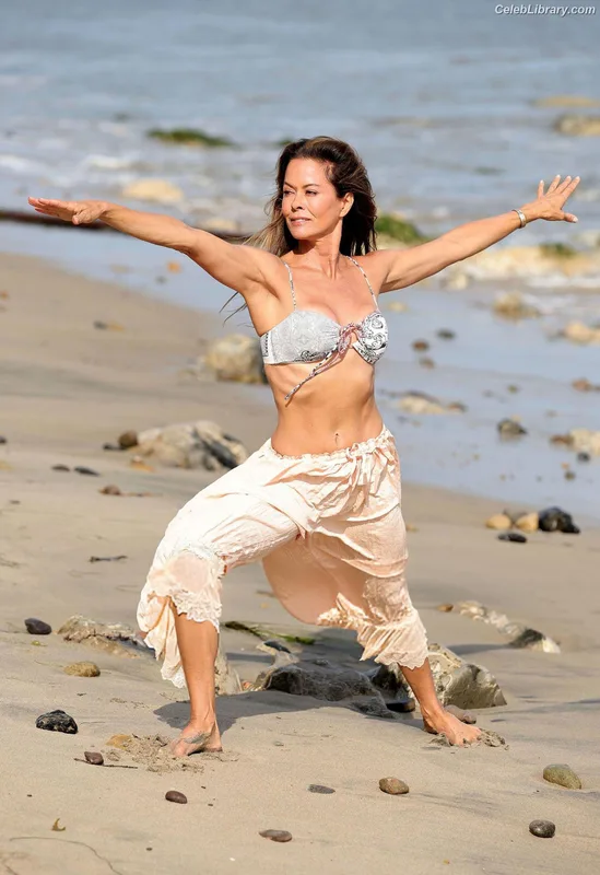 Brooke Burke photo 22 of 391