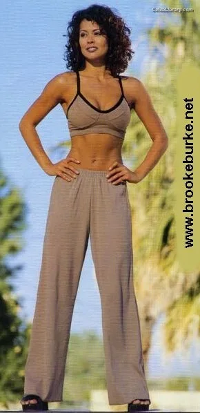 Brooke Burke photo 8 of 391