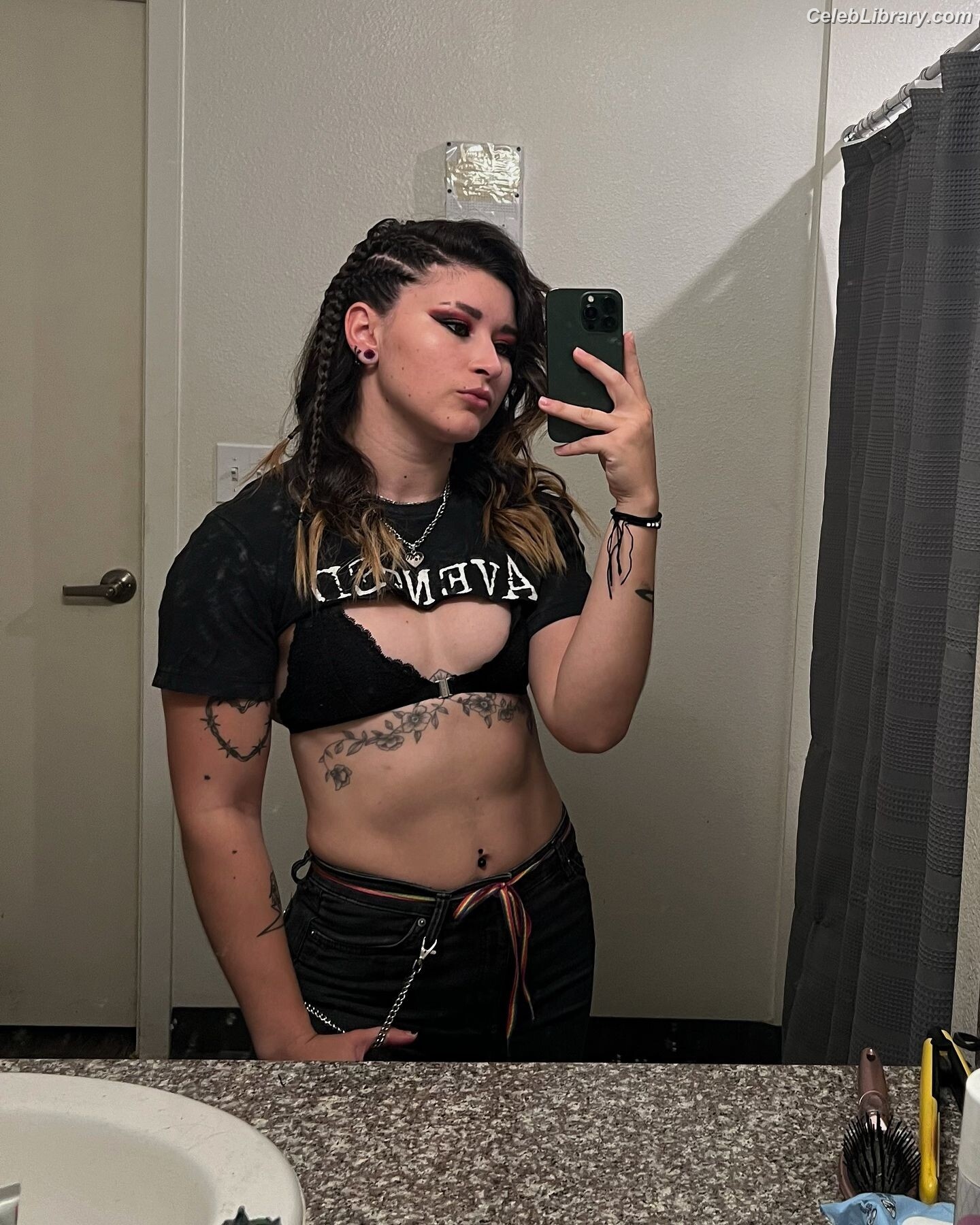 Brooke Havok photo 7 of 39