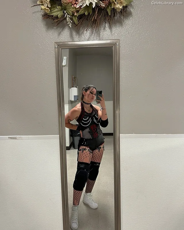 Brooke Havok photo 2 of 39