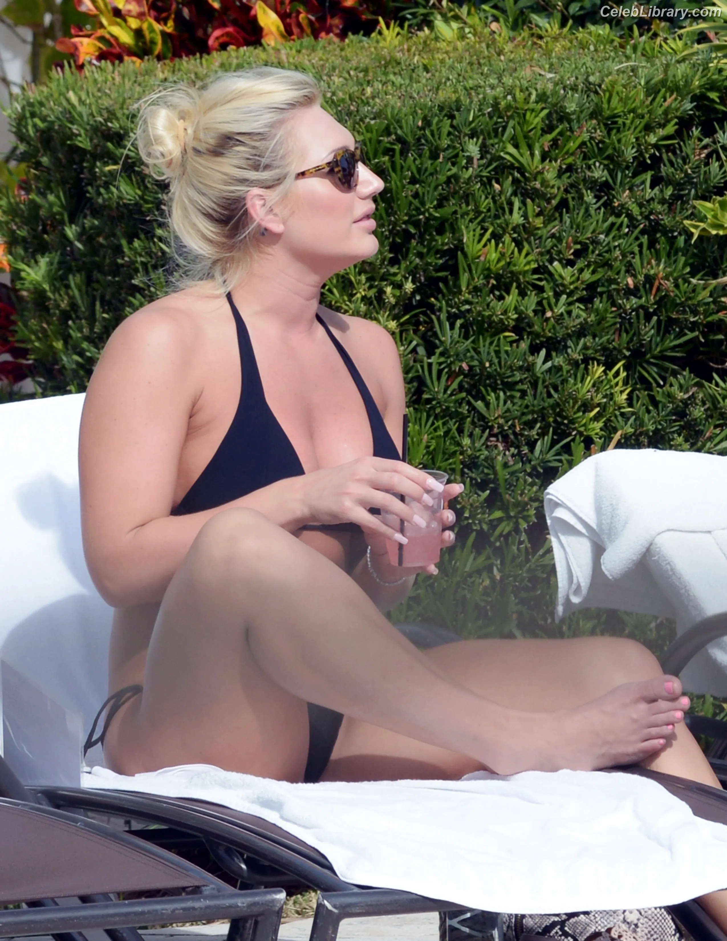 Brooke Hogan photo 6 of 465