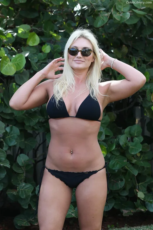 Brooke Hogan photo 16 of 466