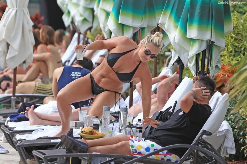 Brooke Hogan photo 21 of 466