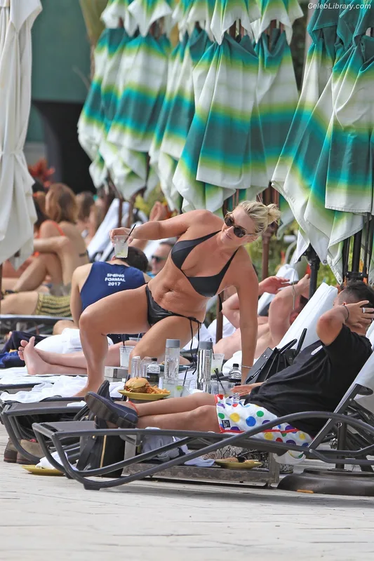 Brooke Hogan photo 22 of 466