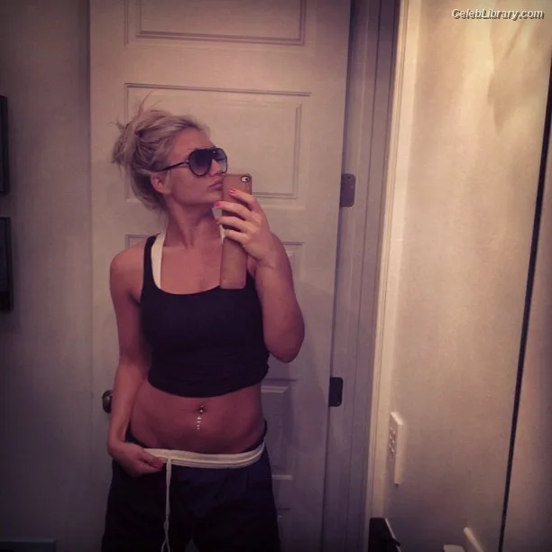 Brooke Hogan photo 4 of 466