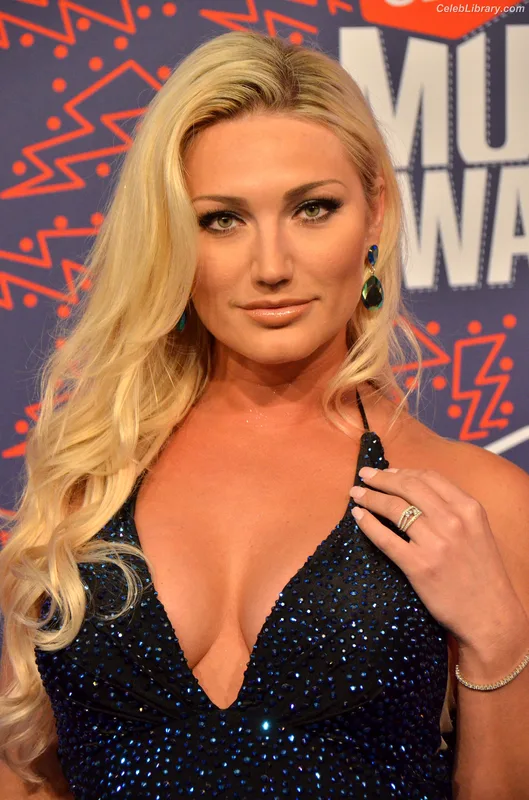 Brooke Hogan photo 23 of 466