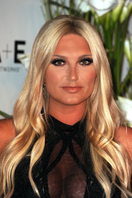 Brooke Hogan photo 5 of 466