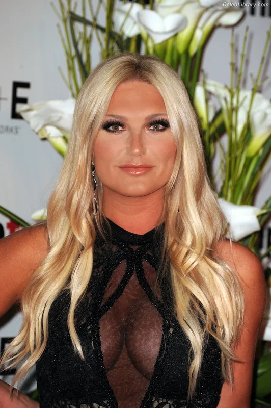 Brooke Hogan photo 10 of 466
