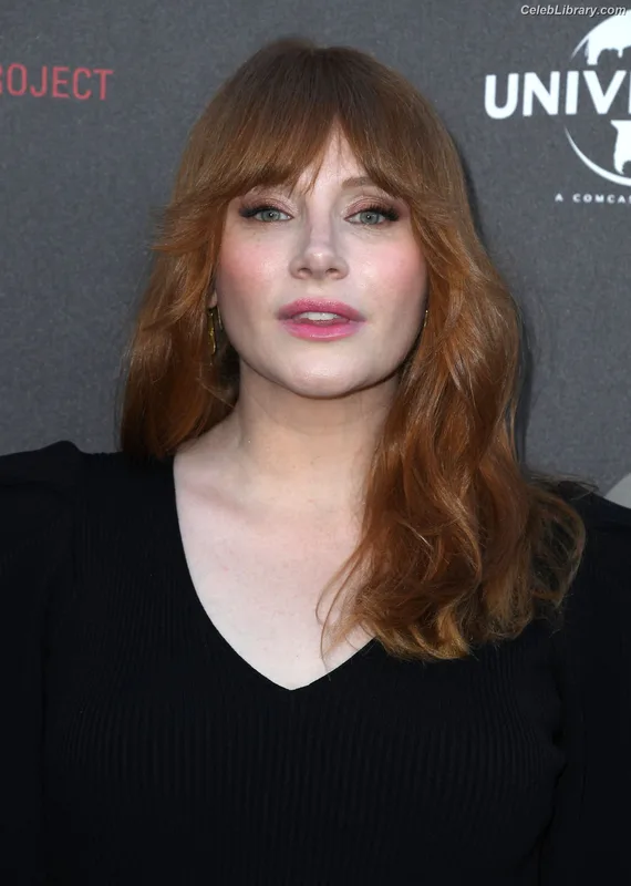 Bryce Dallas Howard photo 8 of 605