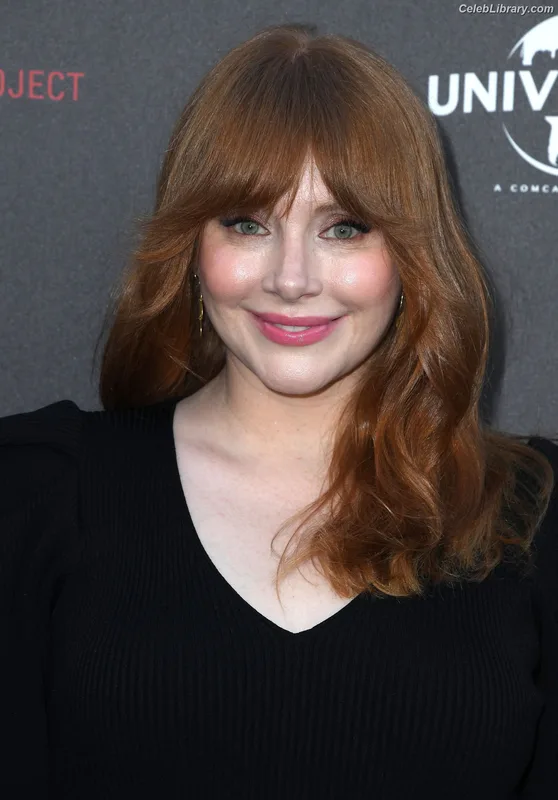 Bryce Dallas Howard photo 10 of 605