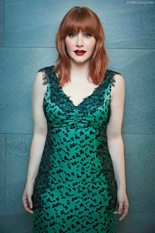 Bryce Dallas Howard photo 21 of 605