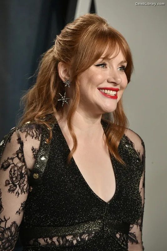 Bryce Dallas Howard photo 24 of 605
