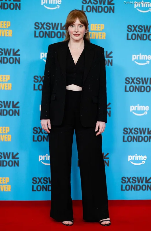 Bryce Dallas Howard photo 23 of 605